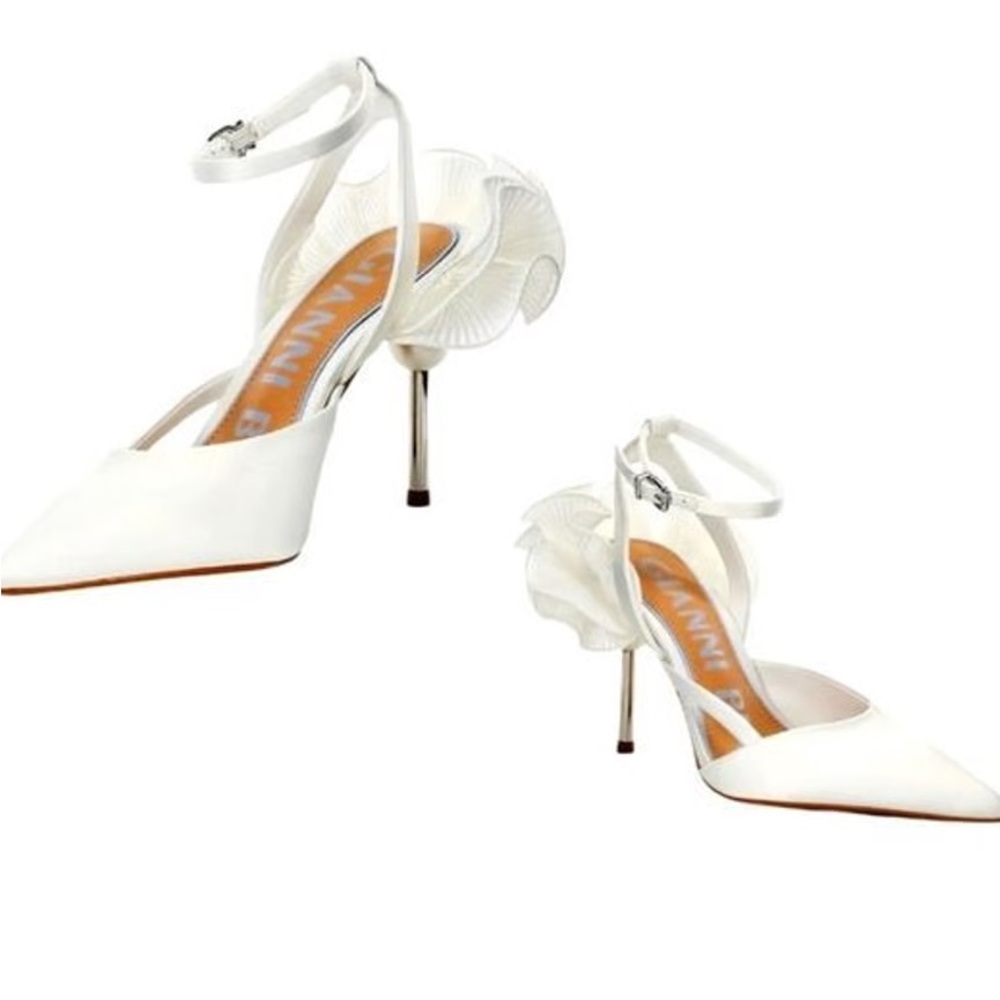 NEW Gianni Bini Bradley Satin Ruffle Ankle Strap Pumps